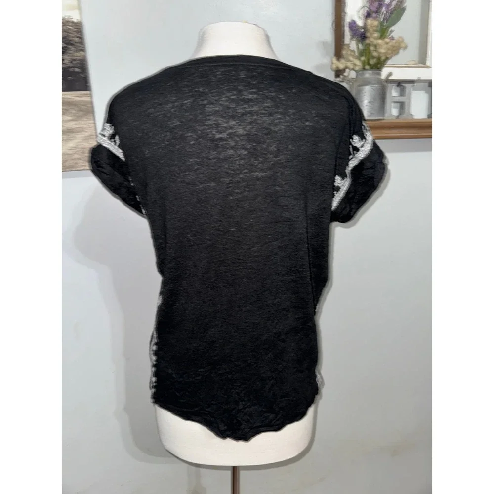 Garnet Hill 100% organic linen top with ivory cross stitch detail large - Picture 3 of 7